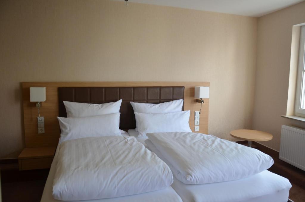 Hotel Ortel Gmbh Besigheim Chambre photo