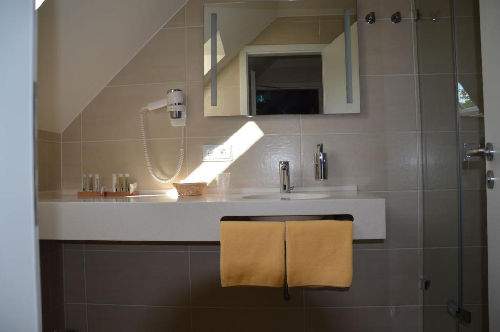 Hotel Ortel Gmbh Besigheim Chambre photo
