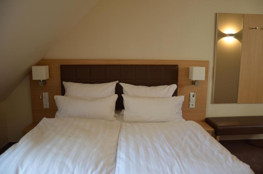 Hotel Ortel Gmbh Besigheim Chambre photo